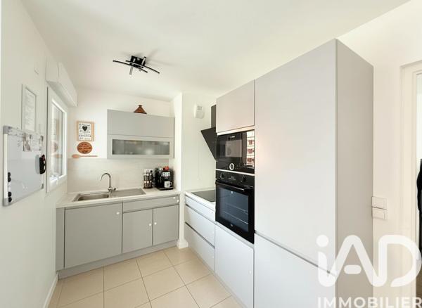 Appartement à vendre 4 pièces 79,8 m² Cergy