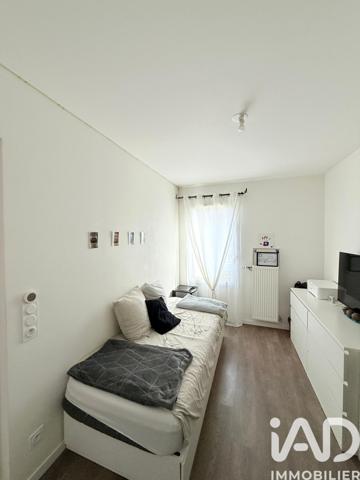 Appartement à vendre 4 pièces 79,8 m² Cergy