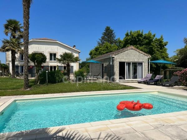 Demeure fin XIXe siècle de 137 m² avec piscine et parc - Fort potentiel - Chevanceaux (17)