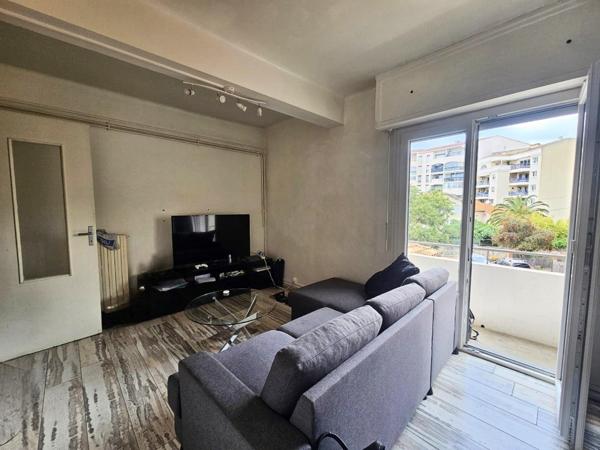 T2 de 35 m² – Centre-ville de Saint-Raphaël