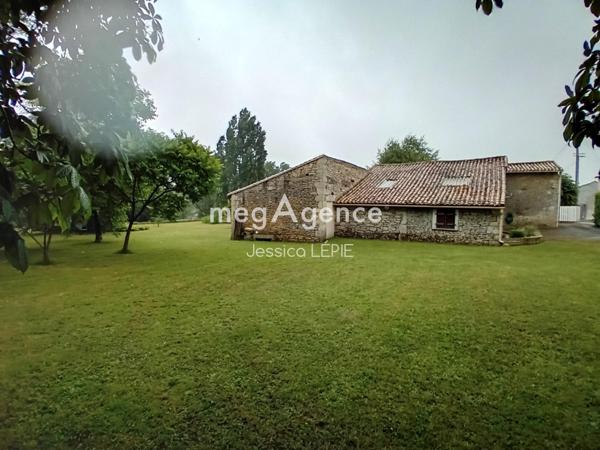 Maison à Niort, 79000 - 4 pièces 125m²