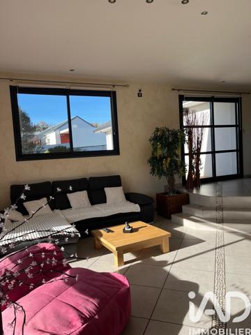 Maison à vendre 7 pièces 190 m² Monein