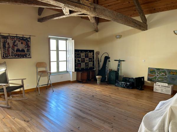 Maison de centre-bourg à Civray