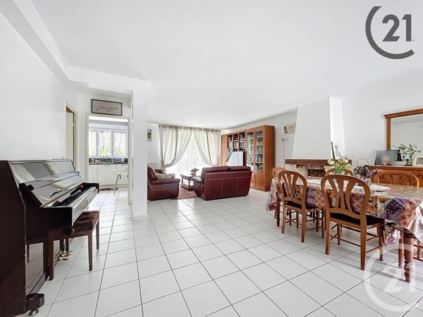 Maison à vendre  7 pièces - 173,48 m2 SAVIGNY LE TEMPLE - 77