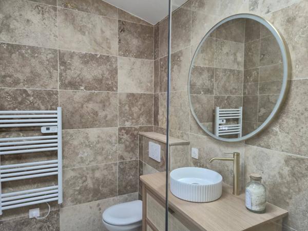 Maison neuve de 190 m² qui mélange le style urbain et une touche de Bali