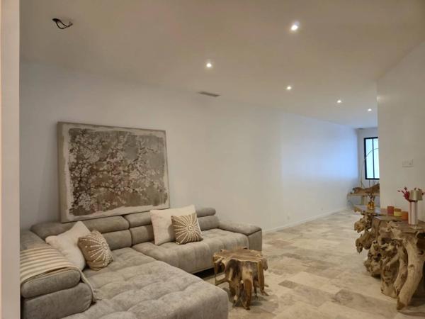 Maison neuve de 190 m² qui mélange le style urbain et une touche de Bali