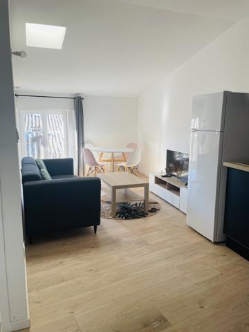 Agde (34300) T3 rénové meublé