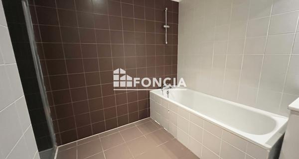 Location Appartement 2 pièces 60.34 m² - Cergy 95000