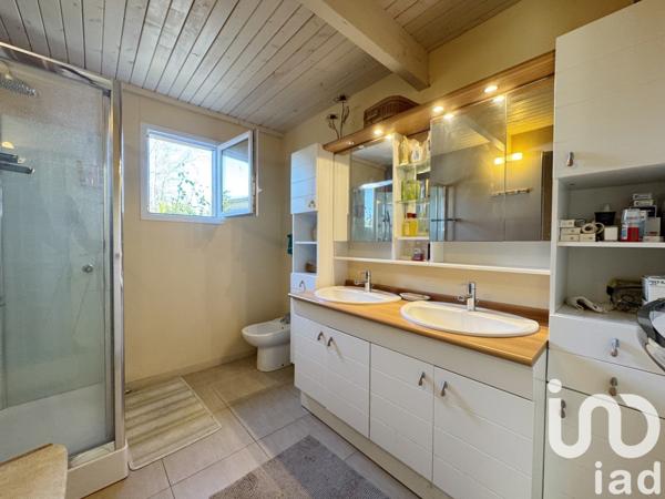 Maison à vendre 6 pièces 143 m² Idron