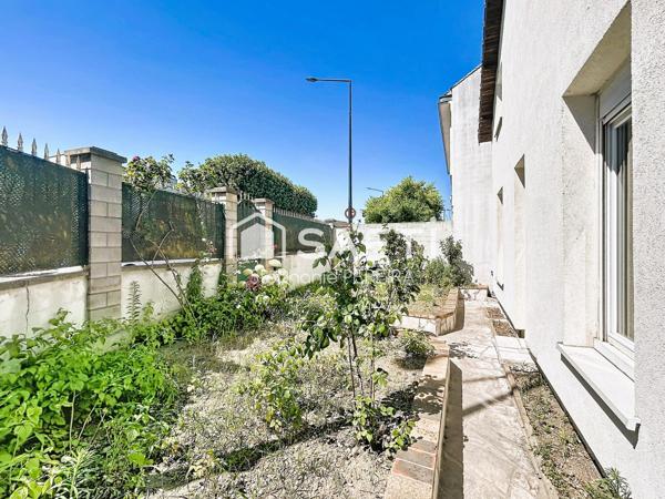 Maison familiale avec 3 chambres, non mitoyenne