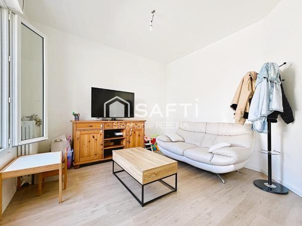 Maison familiale avec 3 chambres, non mitoyenne