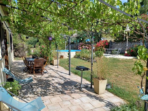 A VENDRE à FLAYOSC en exclusivité Maison de plain-pied 100 m² Piscine Garage sur 2644 m² de terrain