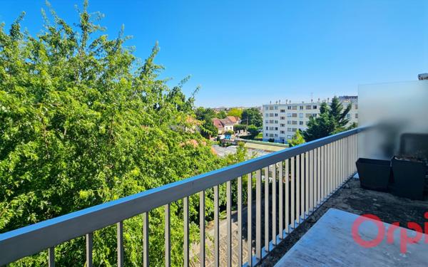 Appartement à vendre    3 pièces • 72,56 m2 Ermont