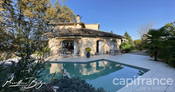 NOUVEAUTÉ À CHARBONNIÈRES-LES-BAINS : Villa d’Architecte 210 m² avec Piscine !