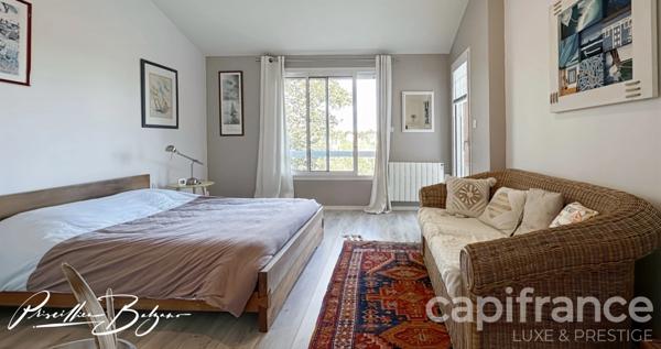 NOUVEAUTÉ À CHARBONNIÈRES-LES-BAINS : Villa d’Architecte 210 m² avec Piscine !