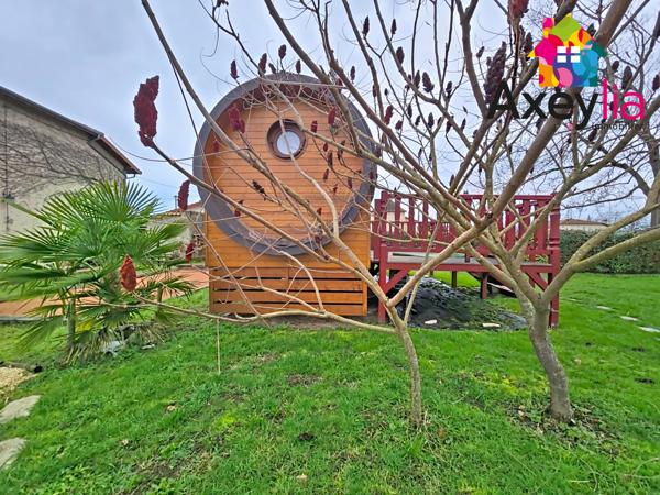 Charlieu (42190) A VENDRE - SECTEUR CHARLIEU - CHAMBRES D HOTES + GITE