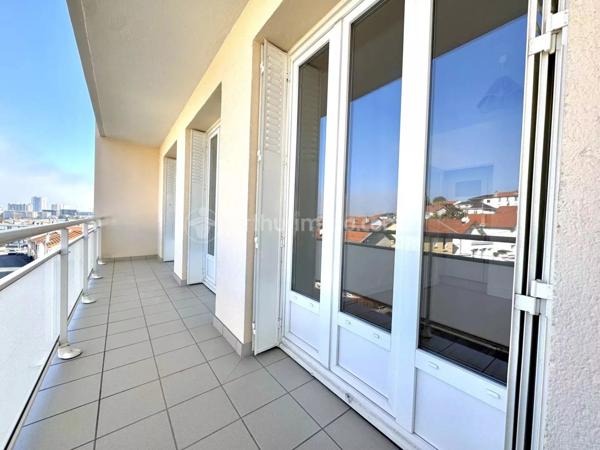 Location Appartement 3 pièces 55 m2 à Clermont-Ferrand