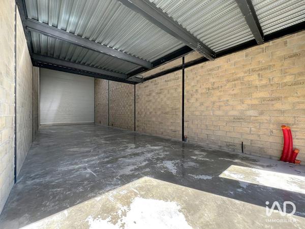 Location local d’activité 162 m² Saint-Pierre-du-Perray