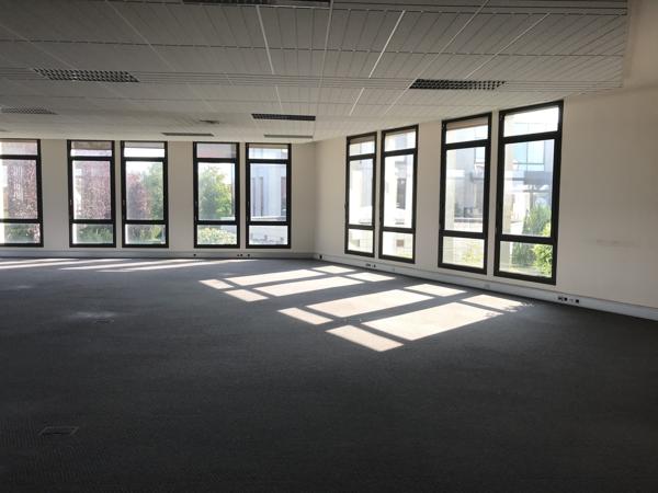 Bureaux à louer à SAINT ETIENNE DU ROUVRAY 76800