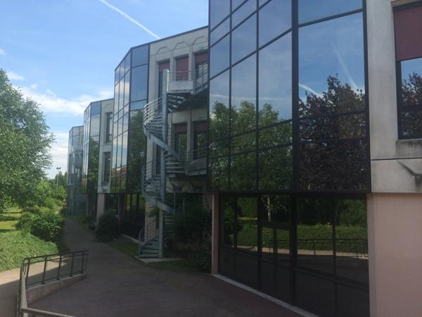 Bureaux à louer à SAINT ETIENNE DU ROUVRAY 76800