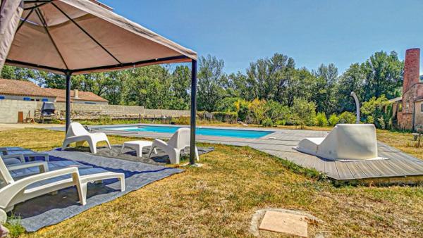 Splendide propriété avec accès privatif à la rivière