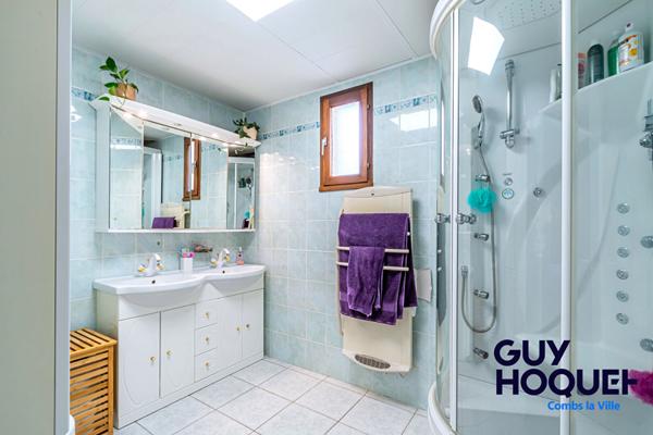 VENTE : maison T5 (96 m²) à COMBS LA VILLE