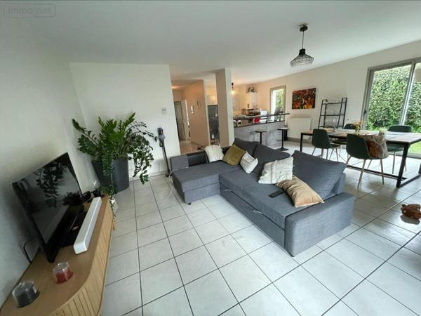 Appartement à vendre à Bourg-en-Bresse dans l'Ain (01000), ref : 01083-1910