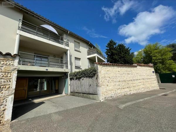 Appartement à vendre à Bourg-en-Bresse dans l'Ain (01000), ref : 01083-1910