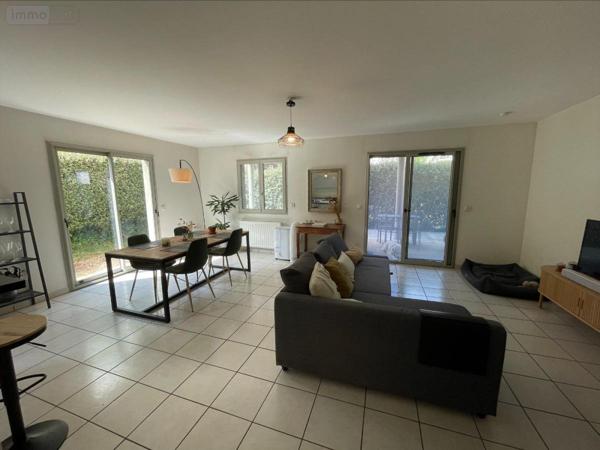 Appartement à vendre à Bourg-en-Bresse dans l'Ain (01000), ref : 01083-1910