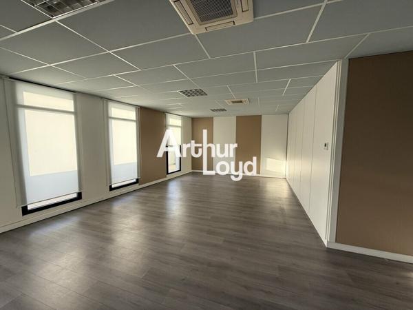 Bureaux 107.84 m² à louer Capitou - Fréjus