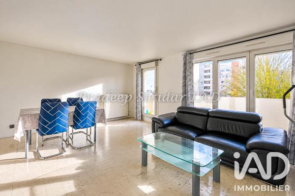 Appartement à vendre 4 pièces 85,81 m² Saint-Ouen-l'Aumône