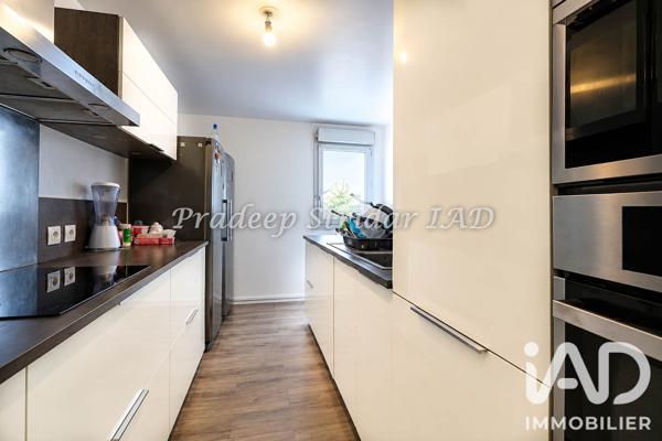 Appartement à vendre 4 pièces 85,81 m² Saint-Ouen-l'Aumône