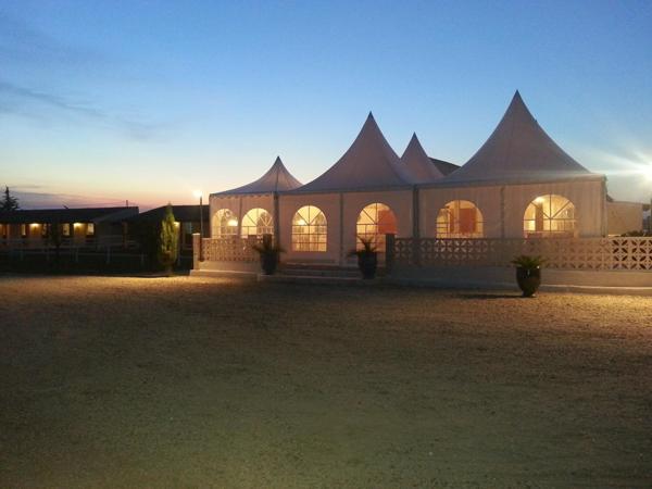 Salle réception avec autorisations