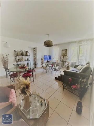 Appartement à louer 4 pièces 81.42m²