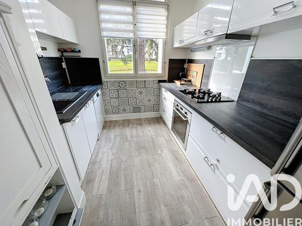 Location appartement 4 pièces 68 m² Ablon-sur-Seine