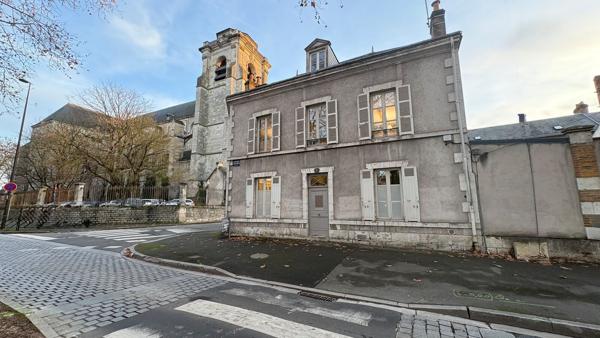 Bureaux de caractère A VENDRE - Proche quartier Saint-Euverte / Théâtre d'Orléans