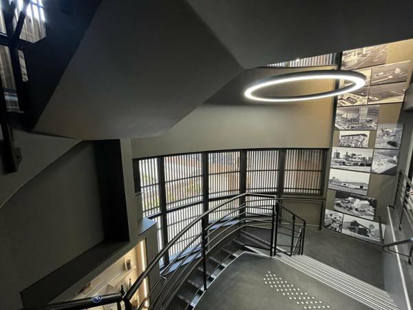 BUREAUX à LOUER de 690 m²