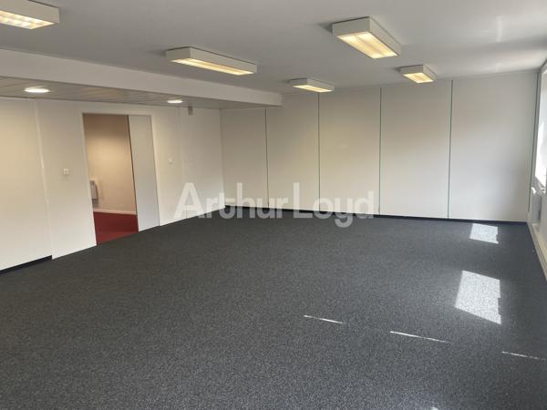 Bureaux à louer à Arras centre avec parking souterrain proche gare TGV