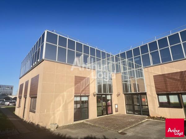 CESSON SEVIGNE - BUREAUX A LOUER - 177 M²