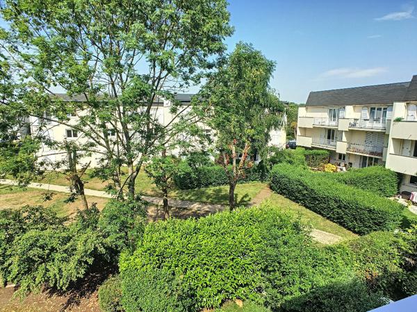 Montigny Village : Appartement 3 pièces 67 m²  avec parking sous sol