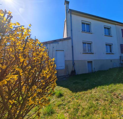 Maison 5 pièces avec jardin et garage – Centre de Vernoux