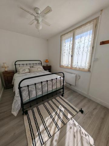 Maison 5 pièces avec jardin et garage – Centre de Vernoux