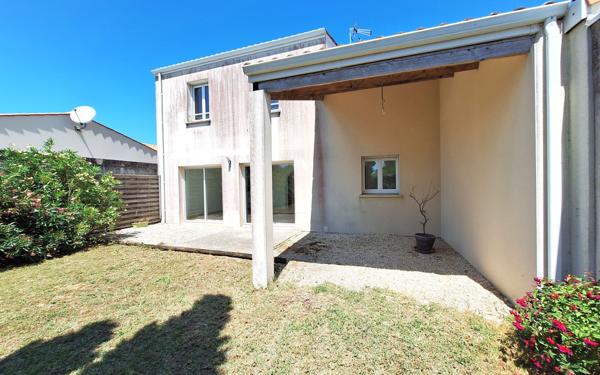 Maison à vendre    4 pièces •  Médis