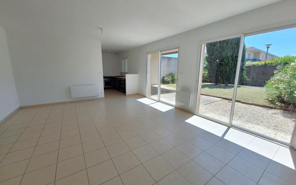 Maison à vendre    4 pièces •  Médis