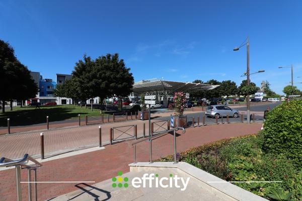 Immeuble
         16 pièces
        - 587 m² Bien prestige 1 265 000 € *