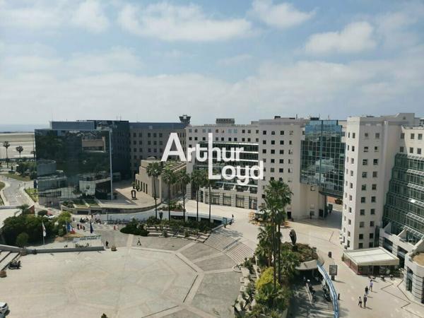 BUREAUX A LOUER POSSIBLE ERP SUR NICE OUEST A L'ARENAS AVEC 6 PLACES DE PARKINGS