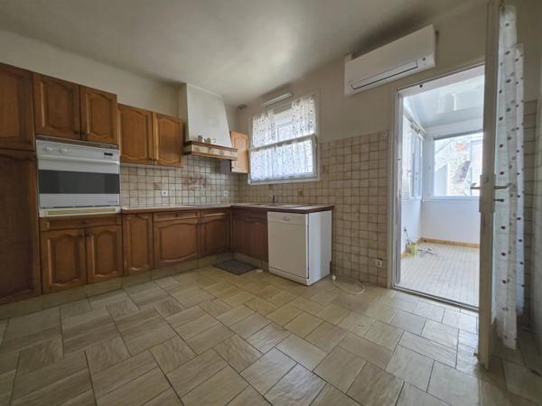 Maison 2 faces avec 3 garages