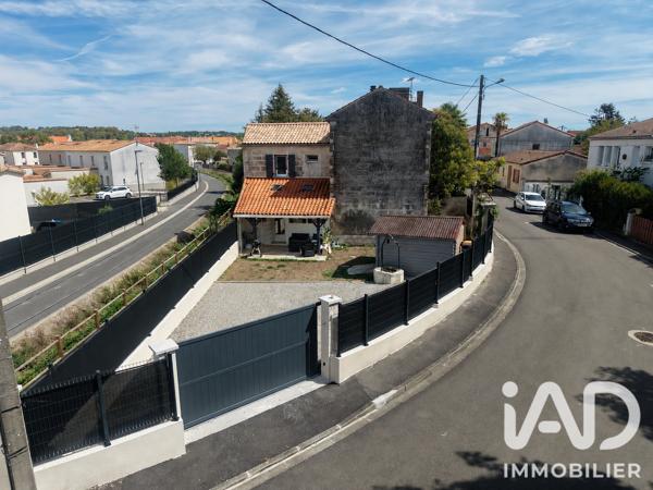 Maison à vendre 4 pièces 90 m² Ruelle-sur-Touvre