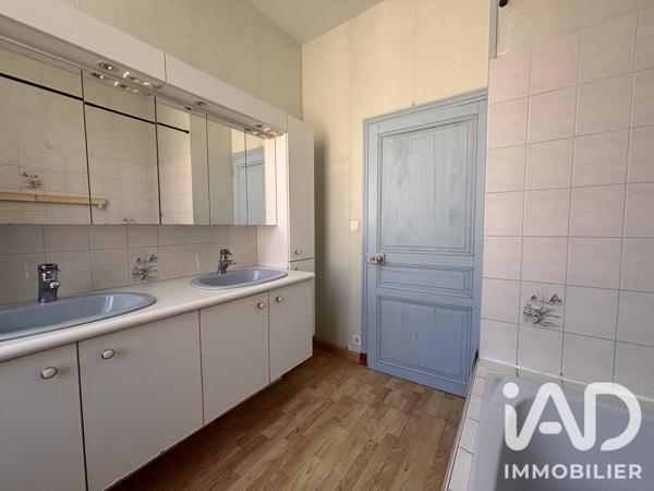 Maison à vendre 9 pièces 171 m² Loudun