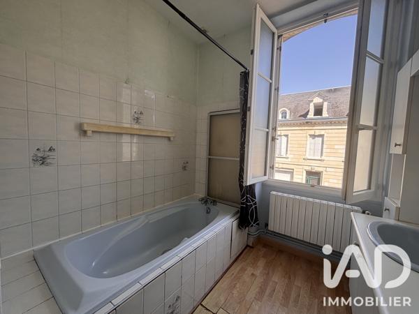 Maison à vendre 9 pièces 171 m² Loudun